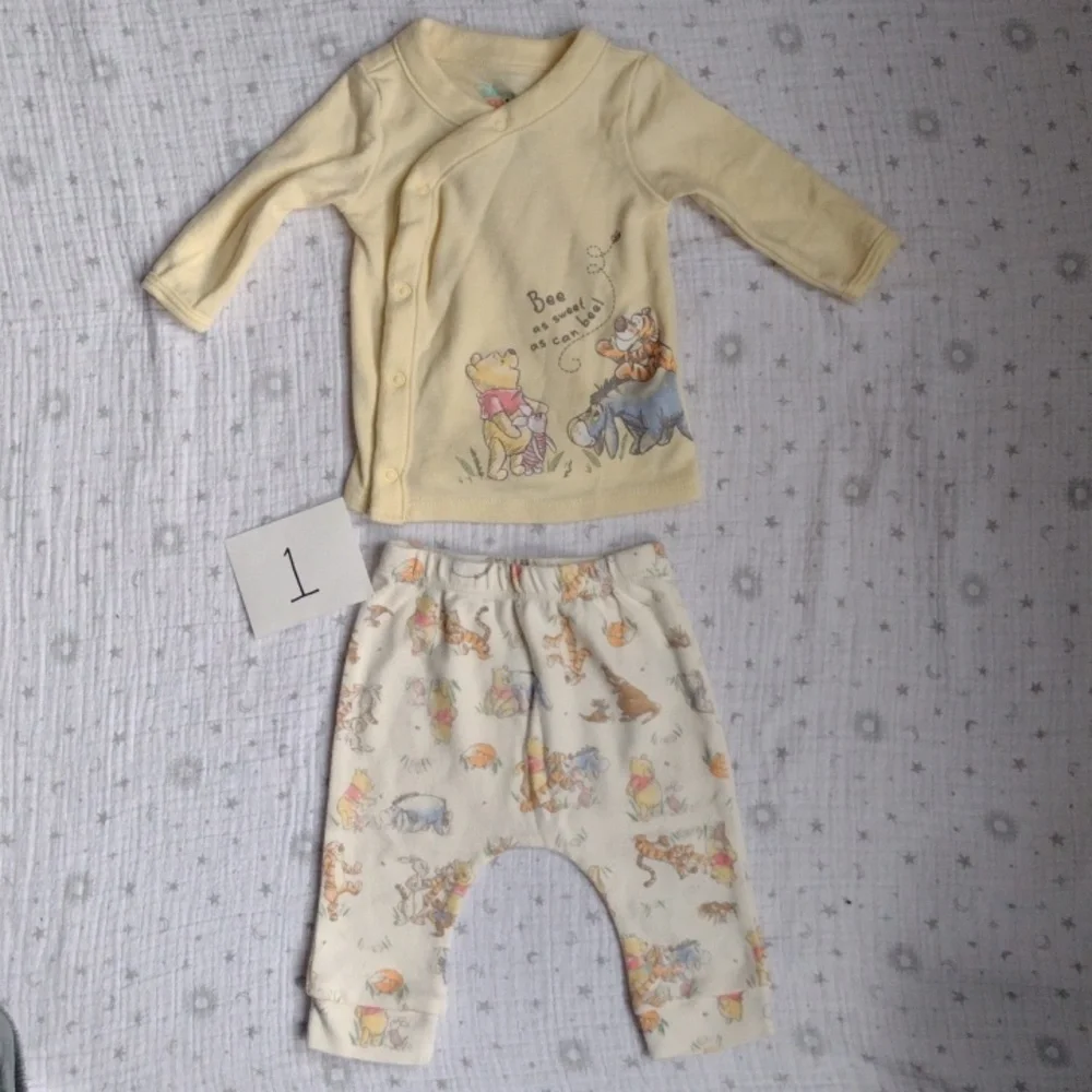 0-3 Month Set Bundle - Picture 3 of 11